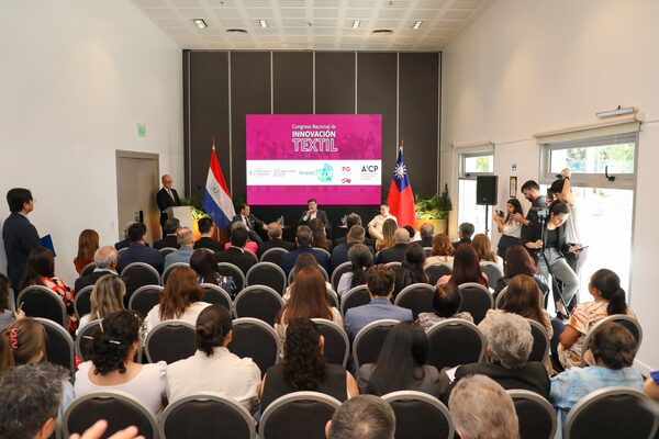 Innovación en la industria textil para impulsar el crecimiento económico local - .::Agencia IP::.
