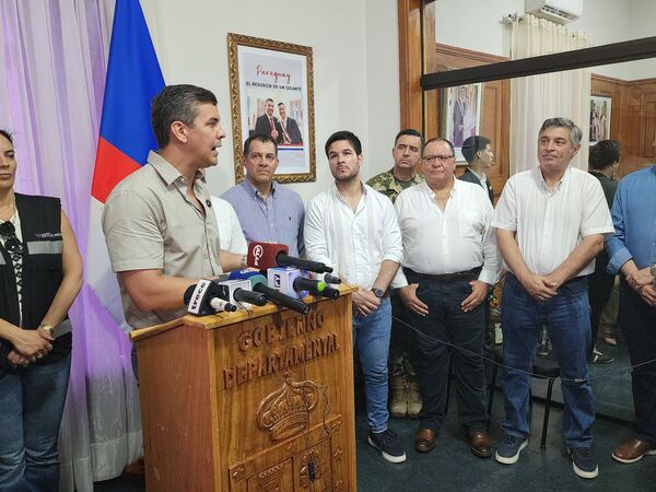 Santiago Peña destaca su salud, evalúa gestión y aborda el “fenómeno Alfaro” en Concepción