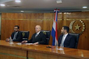 Presidente Benítez Riera participó en la apertura de charlas sobre prevención y erradicación de la violencia