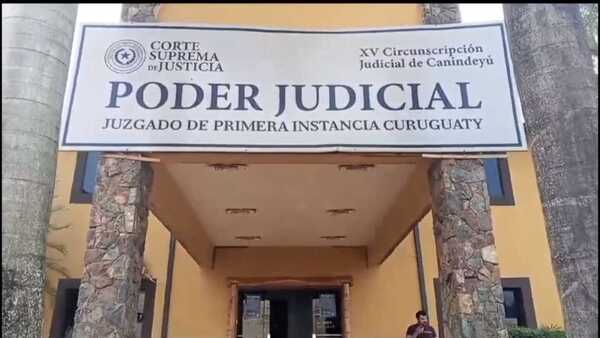 Familiares de una niña abusada piden justicia y denuncian a juez
