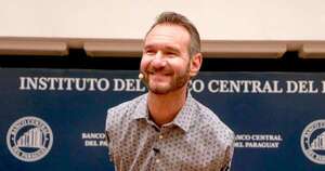 La Nación / Nick Vujicic inspiró a los socios del Club de Ejecutivos