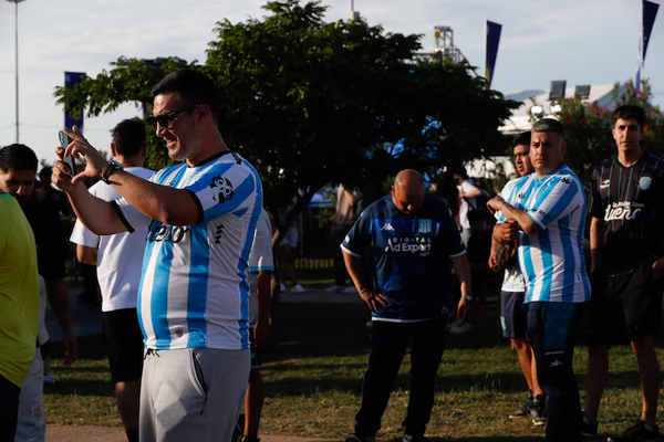 Copa Sudamericana: unos 150 buses estarían ingresando desde Argentina y Brasil - Noticiero Paraguay