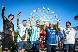 En la previa de la final, visitantes disfrutan circuitos turísticos