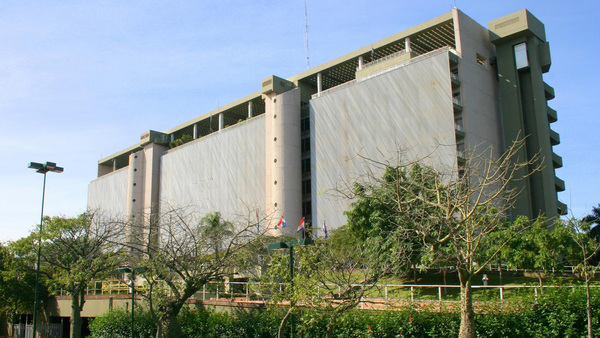 Transferencias bancarias superan a billeteras