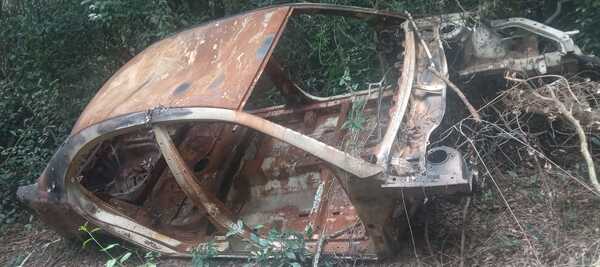Hallan chasis de vehículo robado en San Pedro del Paraná