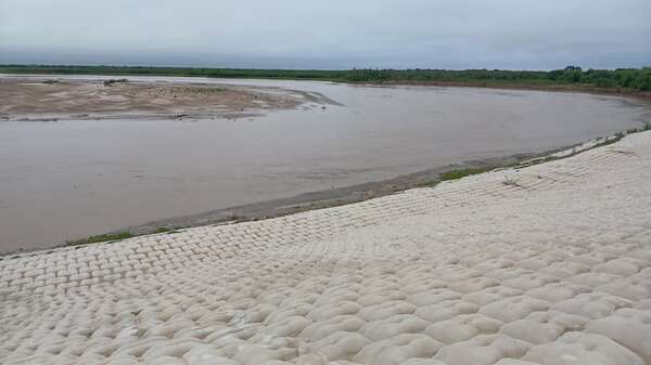 Río Pilcomayo: expectativa por ingreso de moderados repuntes - Noticias del Chaco - ABC Color