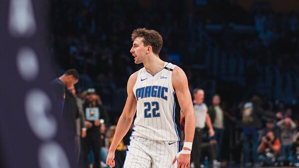 Franz Wagner fulmina a los Lakers