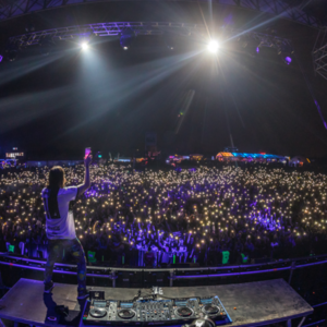 El artista de la música electrónica Steve Aoki retorna a Paraguay en el Anfiteatro José Asunción Flores • RADIO NACIONAL