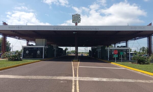 Tras cuatro años de cierre, vuelven a habilitar el paso fronterizo entre Ayolas e Ituzaingó