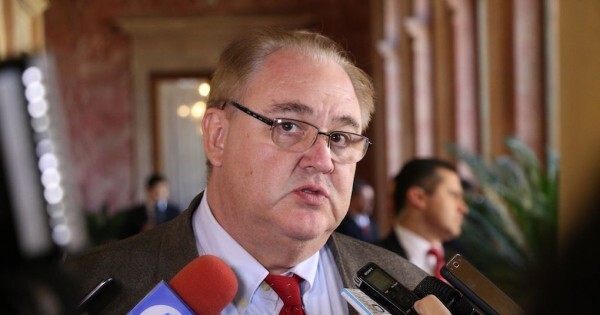 Alliana se reúne con González Vaesken para cerrar la chapa en CDE y ya descartan a McLeod