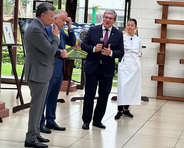 El vori vori deleitó exquisitos paladares en Costa Rica - .::Agencia IP::.