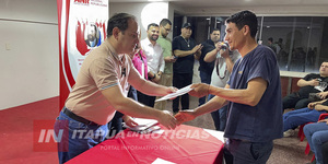 CLAUSURA Y ENTREGA DE CERTIFICADOS EN CURSOS IMPULSADOS POR LA SECCIONAL COLORADA - Itapúa Noticias