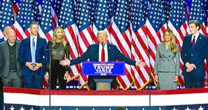 La Nación / Justicia de EE. UU. aplaza indefinidamente caso de Trump con Stormy Daniels