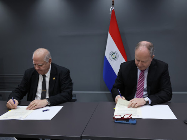 La Corte Suprema y el Ministerio de Economía y Finanzas firmaron convenio para implementar el Oficio Judicial Electrónico