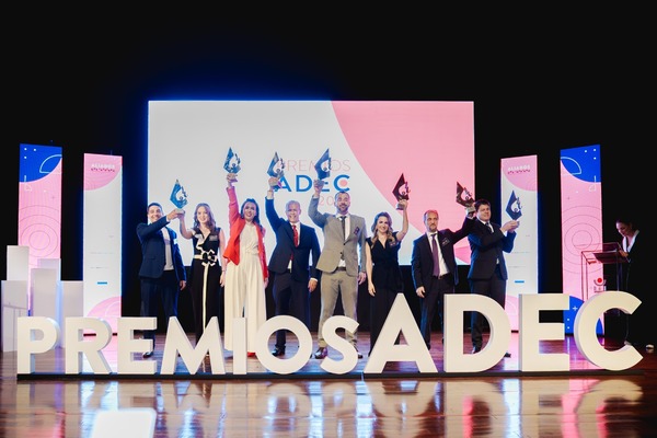 ADEC reconoce a empresas con éxito económico y responsabilidad social y ambiental - ADN Digital