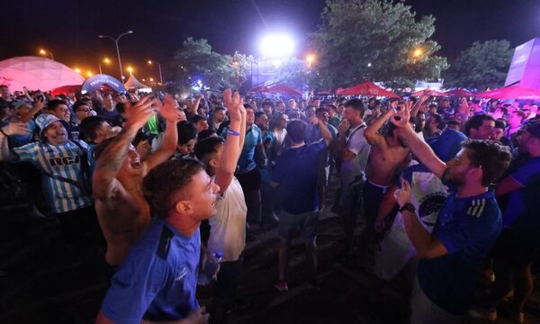 (Video) Fiesta total en la Costanera, a horas de la gran final de la Copa Sudamericana