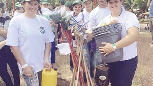 Convocan a promeseras guapas para limpiar la Basílica de Caacupé