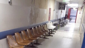 IPS Central tiene 5 póras, una se manifestó a un visitante