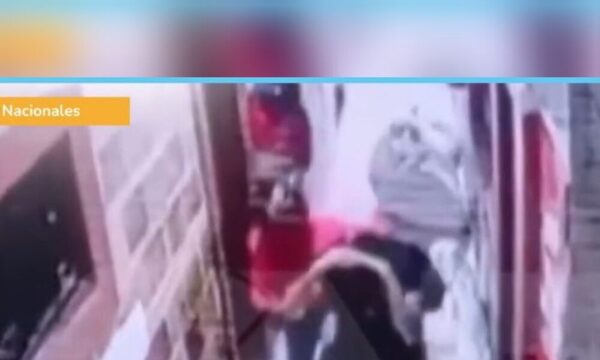 (VIDEO)Pareja se disfrazó de delivery y dispararon a guardia de motel para robar la recaudación