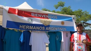 Hospitalidad, buenos precios y la mejor carne: Los elogios de hinchas extranjeros a Paraguay