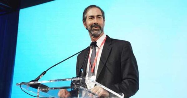 La Nación / “Estoy impresionado por el crecimiento y la seriedad de la industria financiera”, dice el CEO de FIBA