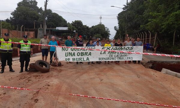 Vecinos del Barrio Tres Fronteras exigen duplicación de la avenida Bernardino Caballero