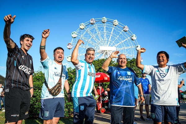 La SENATUR despliega y recibe elogios con el programa «Buen Anfitrión» para recibir a los hinchas de Racing y Cruzeiro • PARAGUAY TV