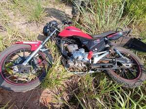 Encuentran muerto a motociclista: habría sufrido un accidente de tránsito - ABC en el Este - ABC Color