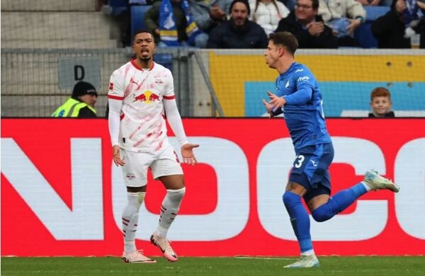 Versus / RB Leipzig cae ante el Hoffenheim y ve escaparse al Bayern