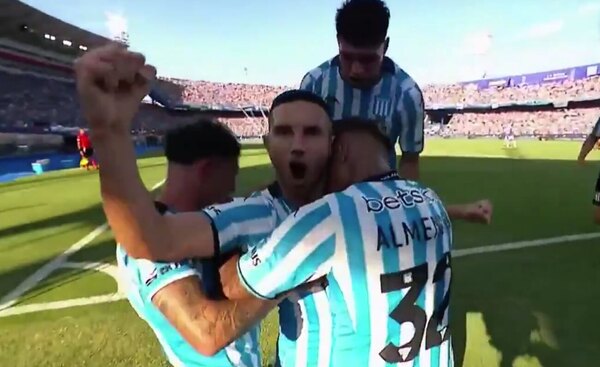 Versus / ¡‘Maravilla’ Martínez se hace sentir en la Nueva Olla!