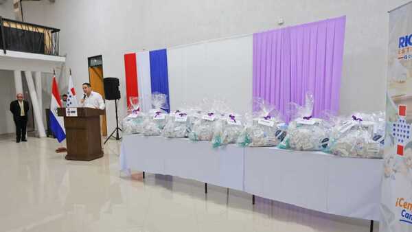 Gobernación de Central entrega equipos de neonatología a hospitales de referencia
