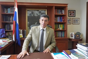 “No podemos seguir admitiendo que jueces lleguen a las 9:00 y se retiren a las 11:00”