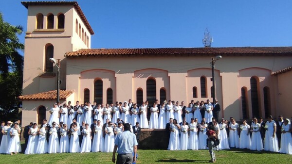 Boda comunitaria en Itacurubí formalizó el vínculo de 43 parejas