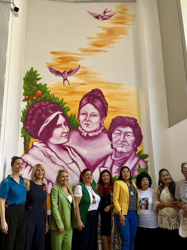 Inauguraron Mural “Kuñanguéra Ojepytasova Hetãre” en el departamento de Caaguazú - El Independiente