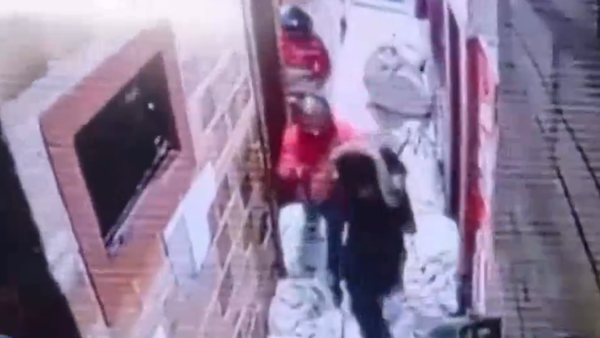 Video: Hombres armados asaltan motel en Itá Enramada