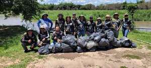 En Lima, durante la veda, “pescan basura” y reforestan orillas del río Aguaray Guasú - Nacionales - ABC Color