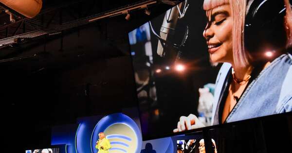 La Nación / Los creadores musicales batallan con la inteligencia artificial generativa