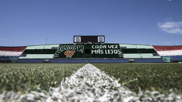 El mosaico con dedicatoria de Olimpia