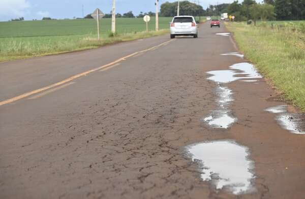 Urge reparación de peligroso tramo de ruta que une varios distritos al sur de Alto Paraná - ABC en el Este - ABC Color