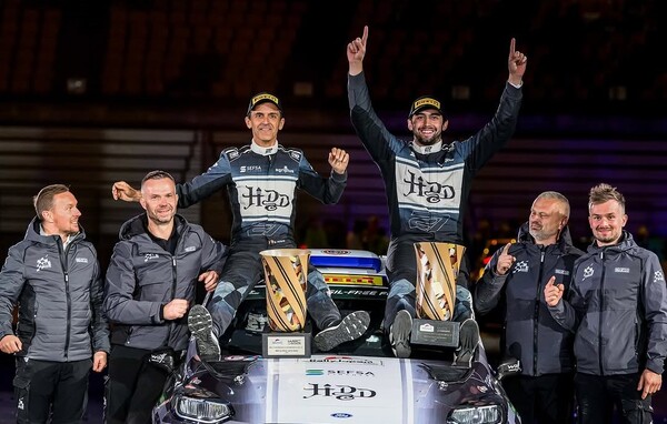 Orgullo nacional: Diego Domínguez conquistó el Rally de Japón y logró su quinta victoria del año