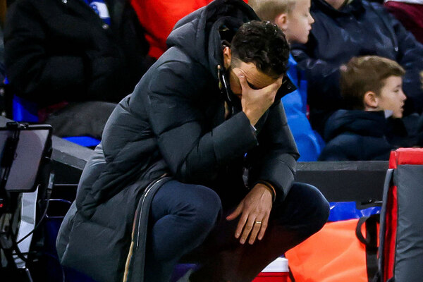 Versus / Amorim debuta con Manchester United empatando en Ipswich