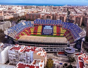 Mestalla rinde homenaje: Valencia y Betis unidos por las víctimas de la DANA