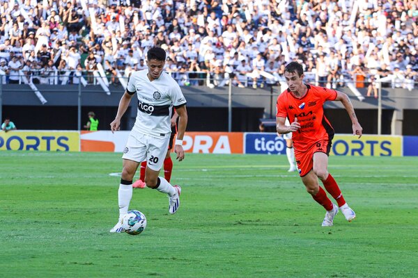 Olimpia festeja su estrella 47 empatando con Nacional - 1000 Noticias