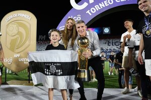 Versus / En medio de los festejos de la 47, Olimpia asegura que "hay 'Titán' para rato"