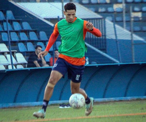 Sp. 2 de Mayo se enfrenta a Luqueño, partido que promete ser crucial en la lucha por el subcampeonato del Clausura