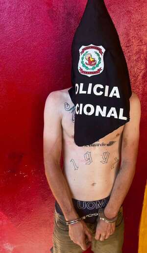 Detienen a presunto autor de asalto a local comercial en San Lorenzo - Policiales - ABC Color
