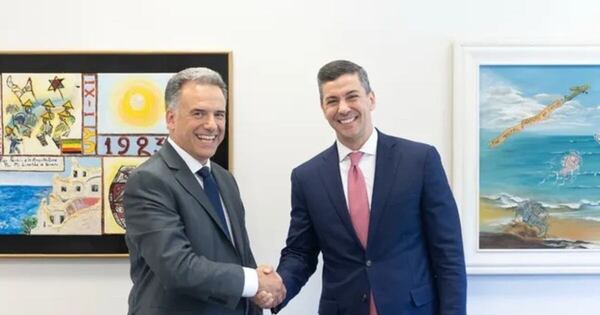 La Nación / Peña felicitó a Yamandú y ratifica el compromiso de colaboración con Uruguay