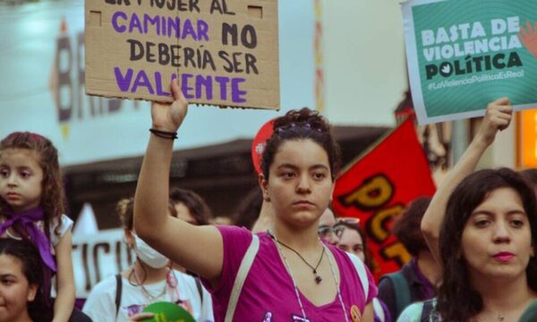 25N: convocan a una marcha multitudinaria por el fin de la violencia hacia las mujeres