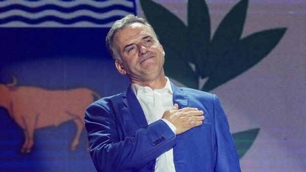 Yamandú Orsi ganó las elecciones y el Frente Amplio vuelve al poder en Uruguay - .::Agencia IP::.