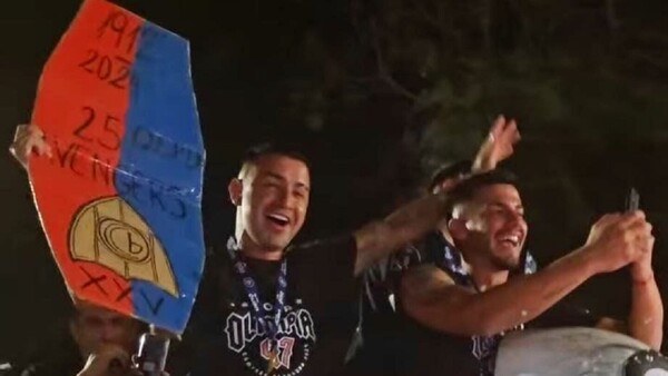 Derlis y su polémica cargada a Cerro Porteño en el festejo de Olimpia